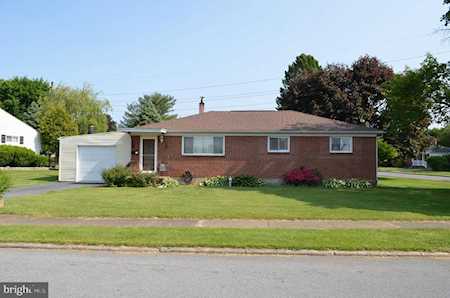 50 Palmer Dr Camp Hill, PA 17011