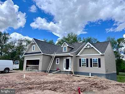 238 Buckingham St Nottingham, PA 19362