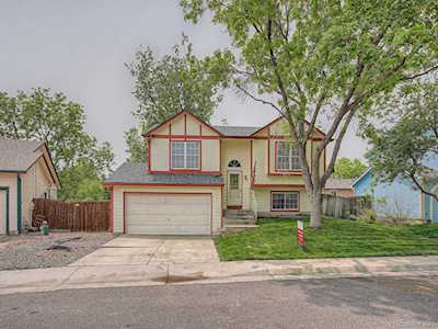 208 Redwood Circle Broomfield, CO 80020