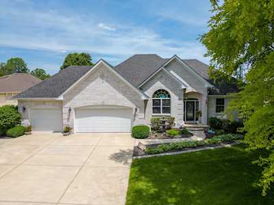 9725 N Summer Ridge Ct Mooresville, IN 46158