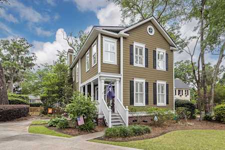 1077 Groves Manor Ct Mount Pleasant, SC 29464
