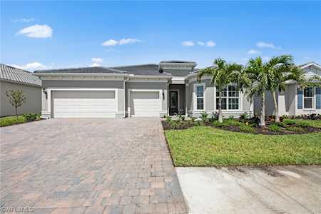 17583 Winding Oak Ln North Fort Myers, FL 33917