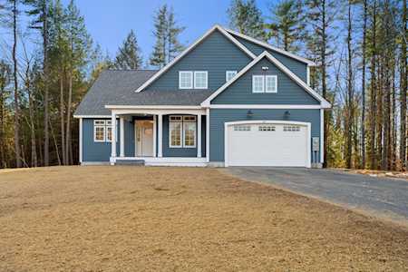 367 Dutile Rd Belmont, NH 03220