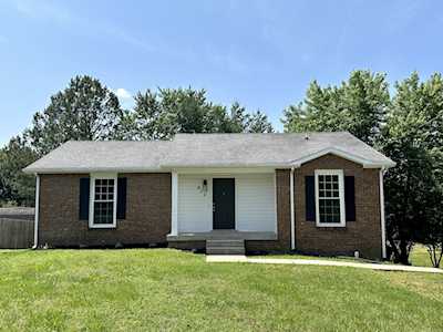 612 Doane Dr Clarksville, TN 37042