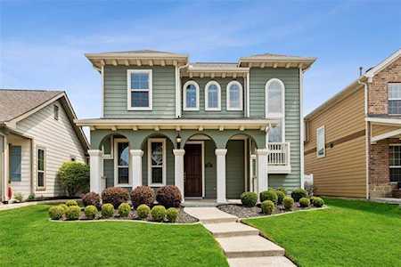 1421 Bull Street Aubrey, TX 76227