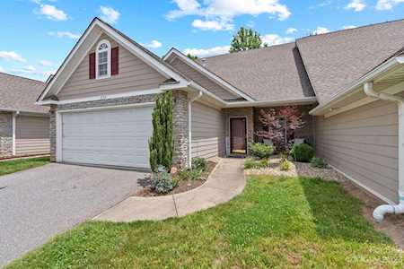 886 West Pointe Dr Asheville, NC 28806