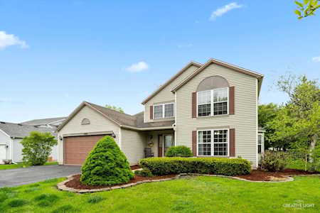1902 Chestnut Grove Dr Plainfield, IL 60586
