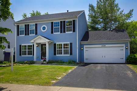 2739 Providence Ave Aurora, IL 60503