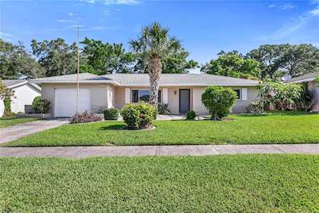 2569 10th Ave SW Largo, FL 33770