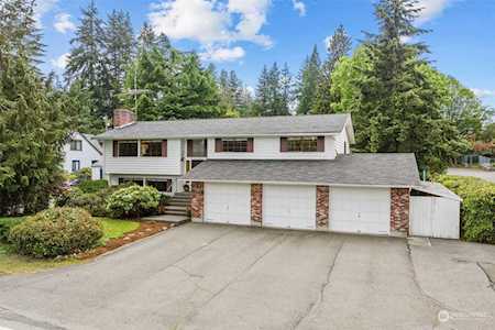 18015 Ashworth Ave N Shoreline, WA 98133