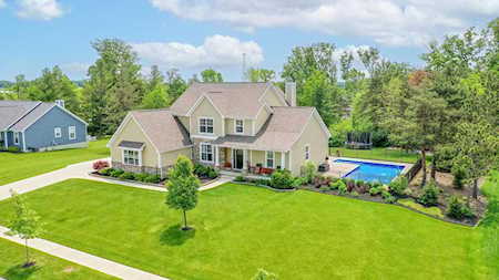 861 Royal Oak Drive Marysville, OH 43040