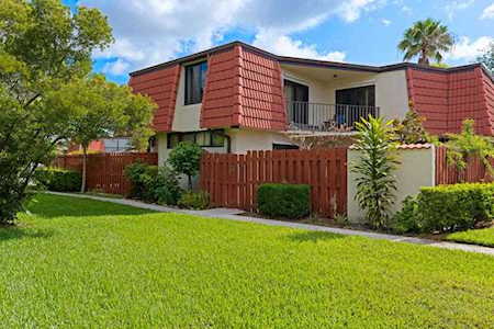3930 Victoria Drive West Palm Beach, FL 33406