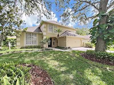 3219 Centerwood Dr Tarpon Springs, FL 34688