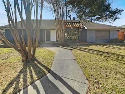 928 E Berkeley Drive Richardson, TX 75081