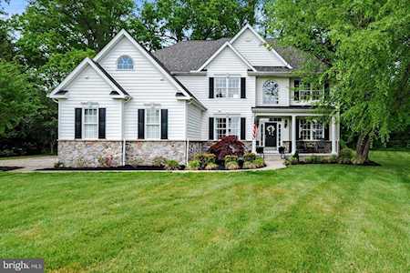 300 Stonewater Way Dover, DE 19901