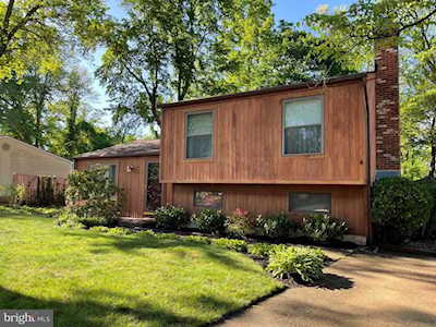285 Laguna Circle Severna Park, MD 21146