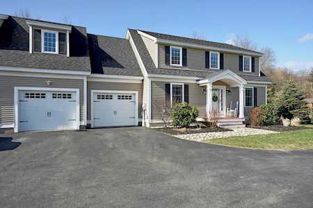 2 Maya Way Greenland, NH 03840