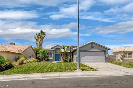 938 Shadowfax Rd Henderson, NV 89015