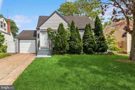 1129 Jefferson Ave Bellmawr, NJ 08031