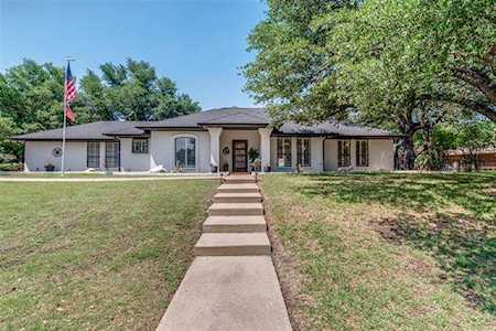 7500 Lochwood Court Fort Worth, TX 76179
