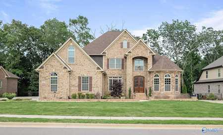 207 Water Ridge Lane Huntsville, AL 35811