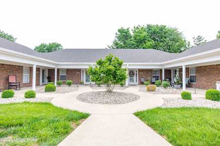 8527 Applegate Village Dr Louisville, KY 40219