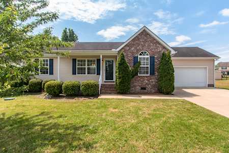 101 Aretha Ct Murfreesboro, TN 37128