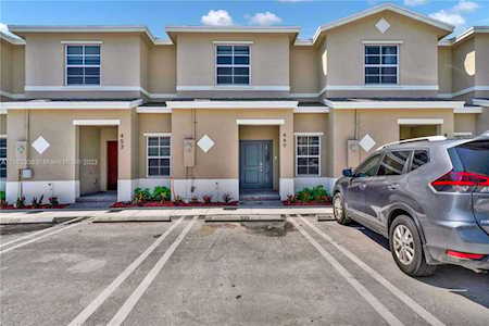 449 NE 5th St #0 Florida City, FL 33034