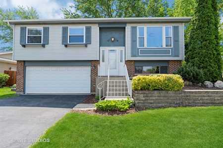 5S753 Sierra Ln Naperville, IL 60540
