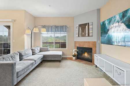 2707 Lake Pointe Dr #202 Spring Valley, CA 91977