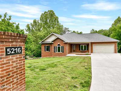 5216 Yorktown Rd Knoxville, TN 37920