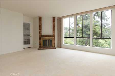 23302 Coso #127 Mission Viejo, CA 92692