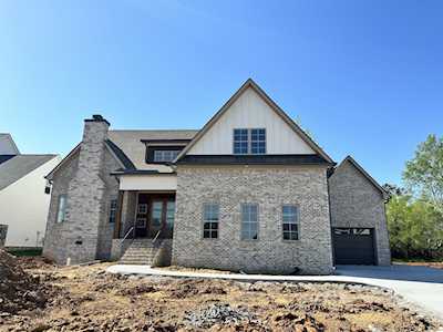 5627 Eaglemont Dr Murfreesboro, TN 37129