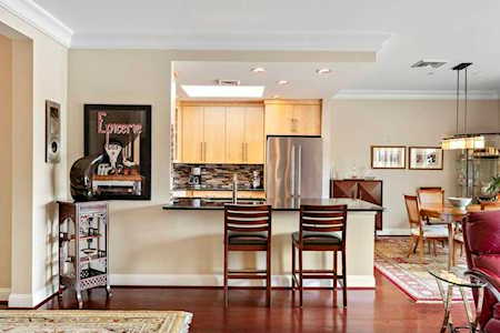 629 Hammond #W PH12 Brookline, MA 02467