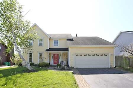 1109 Oakwood Dr Westmont, IL 60559