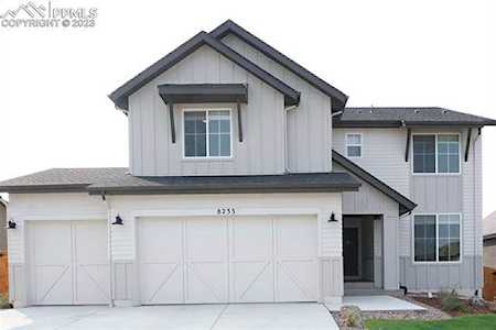 8233 Wheatland Drive Colorado Springs, CO 80908