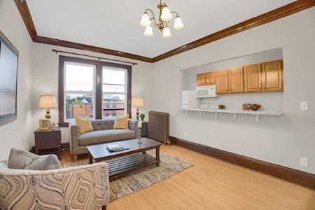 2218 Nicollet Avenue #25 Minneapolis, MN 55404