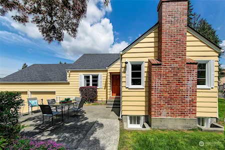 3706 NE 140th St Seattle, WA 98125