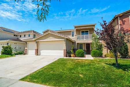 22499 Brightwood Place Saugus, CA 91350