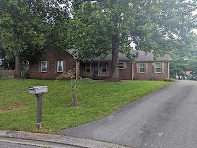 2424 Laurel Hill Ct Murfreesboro, TN 37129