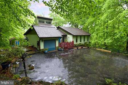6201 Occoquan Forest Dr Manassas, VA 20112