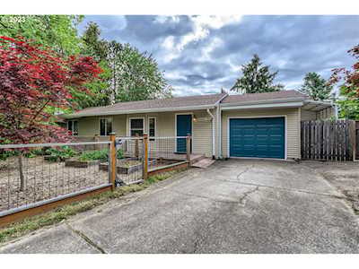 6410 SW 204th PL Aloha, OR 97078