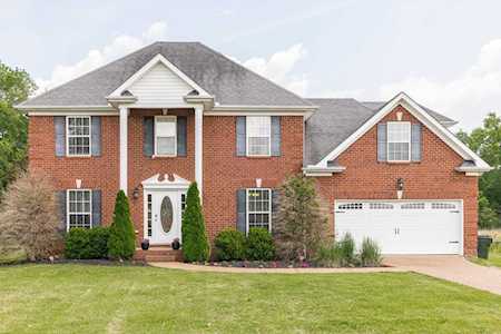161 Summerlin Dr Gallatin, TN 37066