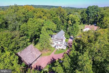 6250 W Valley Green Rd Flourtown, PA 19031
