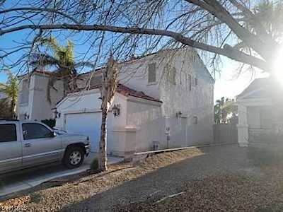 5915 Creekside Sands Ln North Las Vegas, NV 89031