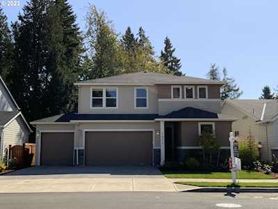 1537 NE 15th AVE Canby, OR 97013