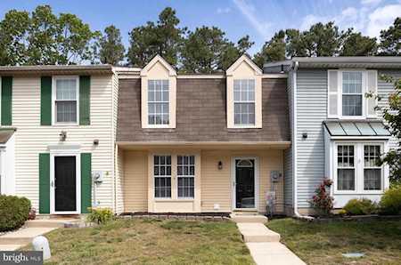 4 Dorchester Circle Marlton, NJ 08053