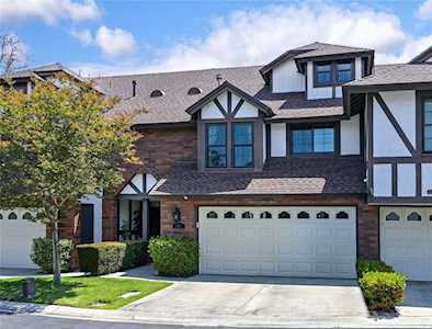 975 S Rim Crest Dr #2 Anaheim Hills, CA 92807