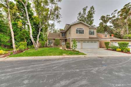 25111 Carolwood Lake Forest, CA 92630