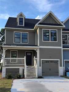 21 Old Stoney Ln Hilton Head Island, SC 29926